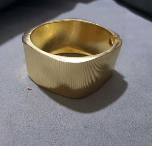 Chic Brushed Gold Hinged Cuff Bangle