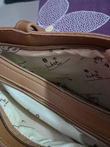 Stylish Tan Handbag