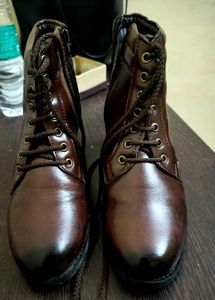Chic Brown Lace-Up Ankle Boots