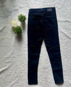 Classic Black Slim Fit Jeans