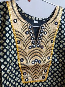 🆕️ Black and Gold Kurti with Embroidery