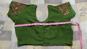 Mehndi Green Embroidered Saree with Blouse