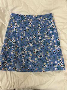 Blue floral mini skirt