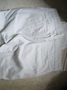 Women's White skinny fit Pants.  buy from vetnam