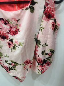 Stunning Floral Print crop top