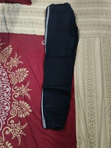 Black Jeans