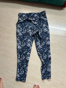 Stylish Printed Leggings