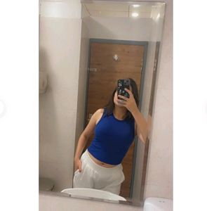 Blue ribbed crop top