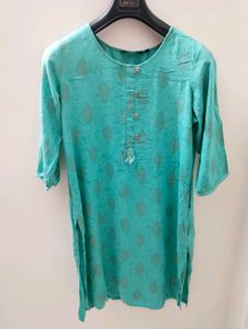 Set of 6 Kurtas