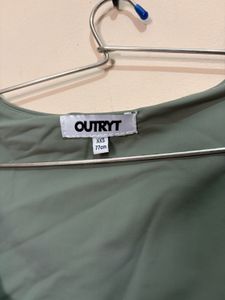 Sleek Green Tank Top
