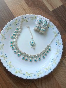 Elegant Teal Stone Necklace &amp; Earring Set