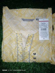 Avaasa Yellow Kurta with Sequins