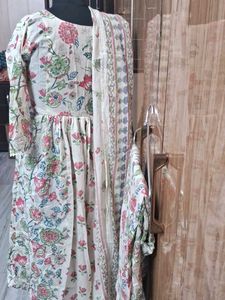 Floral Kurta Set