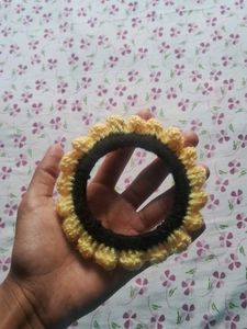 Crocheted Flower Hair gagra with Chinese Stick