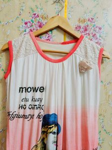Stylish Sleeveless Kurta with Graphic Print