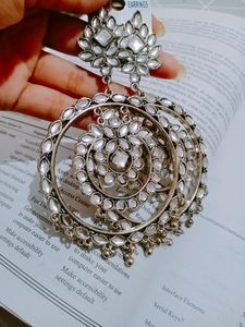 Earring