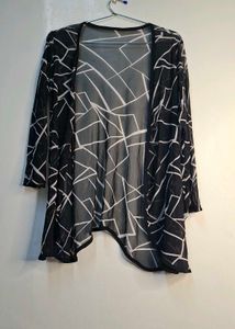 Black &amp; White Geometric Abstract Sheer Shrug.