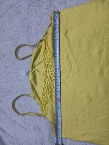 Chic Yellow🤎Lace Trim Cami Top