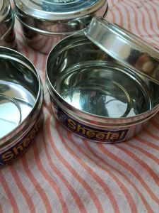 Set of 4 Stainless Steel Tiffin Boxes
