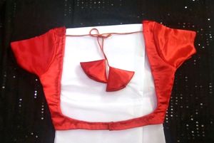deep neck blouse non padded