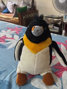 Cute Penguin Plush Toy