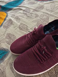 Maroon Knit Sneakers