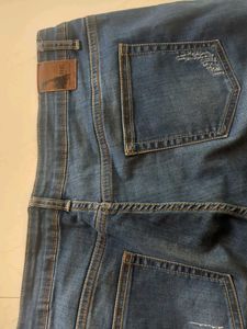 Distressed Blue Denim ladies Jeans low waist