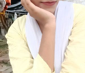 Light Yellow Kurta only no return.