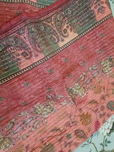 Elegant Floral dupatta with sequins