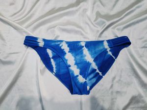 🇳🇿💫🎀Blue Tie-Dye Bikini Bottom