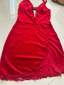 Elegant Red Velvet Lace Trim Dress
