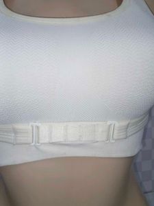 (200)White Sports Bra