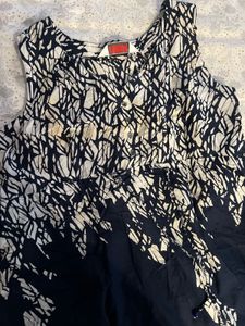 biba  Sleeveless V-Neck Printed Dress