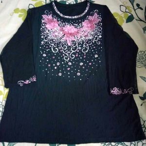 Formal Top Stones And Lace Design .