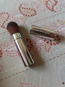 The Body Shop Brush