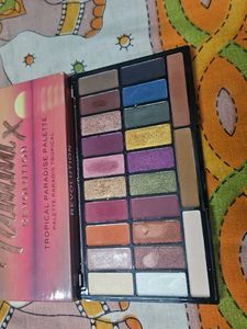 Makeup Revolution Tammi Tropical Paradise Palett