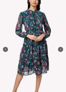 Beautiful New And Unused Dress Ideal For Gifting