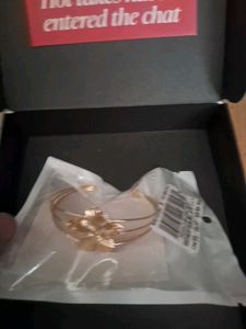 free size cute golden bracelet