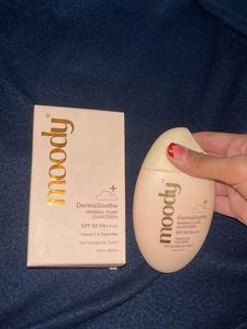 Moody DermaSoothe Sunscreen &amp; Face Mist Combo