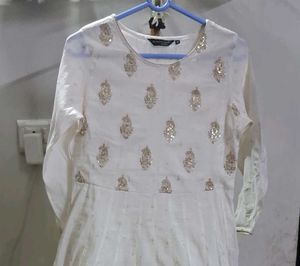 Elegant White Embroidered Ethnic Gown