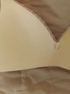 SAVANA PADDED FREEDOM BRA UNUSED WITH TAG