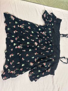 Ginger by Lifestyle Chic Floral Print Smocked Top