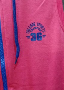 Women Sleeveless Pink Top With Hoodie