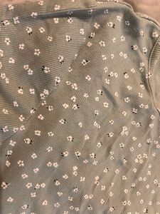 Cute Floral Ruched T-Shirt