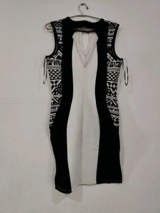 Black &amp; White Sleeveless Dress