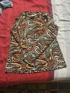 Trendy Abstract Print Long Sleeve Top
