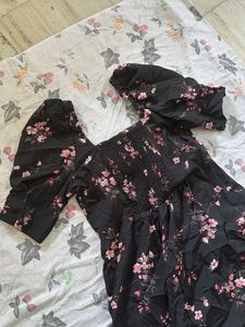 Black Floral Puff Sleeve Midi Dress