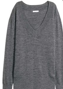 V Neck Shaped Grey Sweatshirt