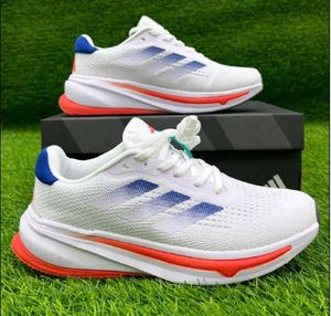 ORIGINAL 💯 ADIDAS WHITE RUNNING SHOES
