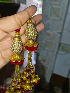 Gorgeous Red &amp; Gold Dupatta Tassels